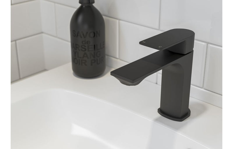 Bala Matt Black Basin Mono Tap & Waste